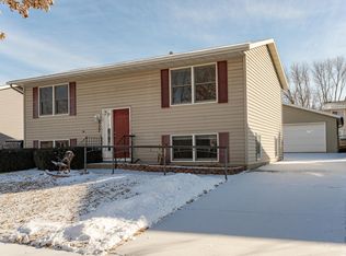 4722 Harvest Ct NW, Rochester, MN 55901