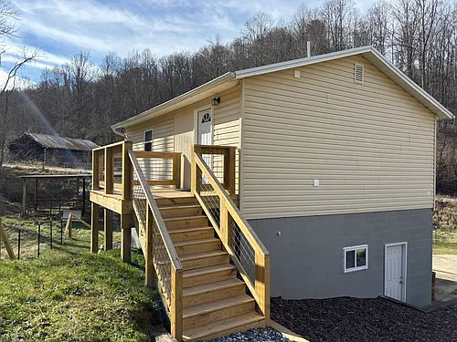 4083 New Leicester Hwy Photo 1
