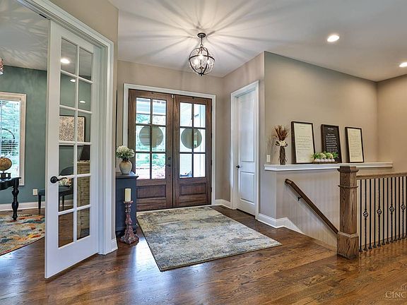 4th image of 7583 Copper Creek Ln