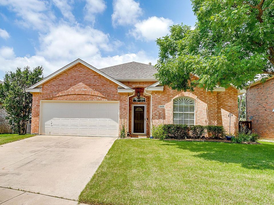 1st image of 2608 Timberhill Dr