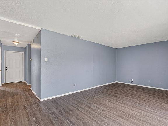 4th image of 1408 Yukon Dr
