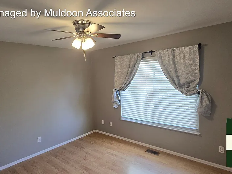220 S Caddoa Dr — Photo 6
