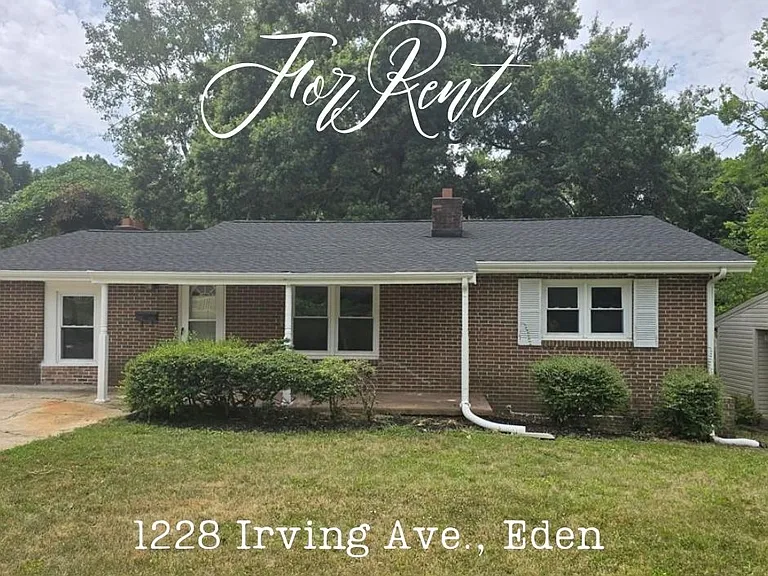 1228 Irving Ave — Photo 1