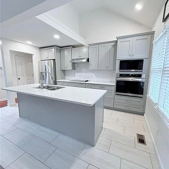 154 Camden Woods Dr — Photo 21