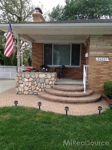 24237 Hayes Ave, Eastpointe, MI, 48021