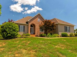 1804 S 27th St, Herrin, IL 62948