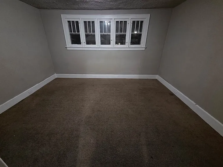 105 Dickinson St SW #2 — Photo 12