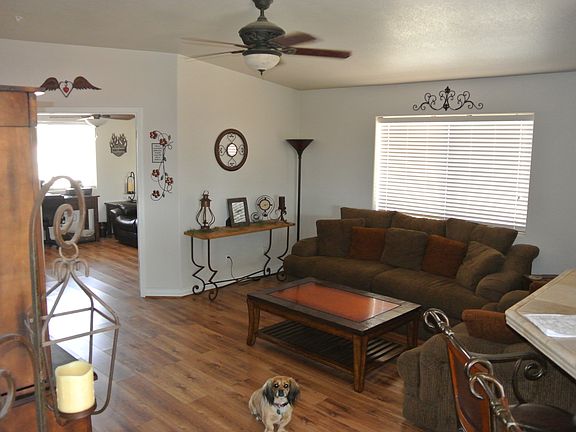 3rd image of 2060 Magnolia Dr #101 f