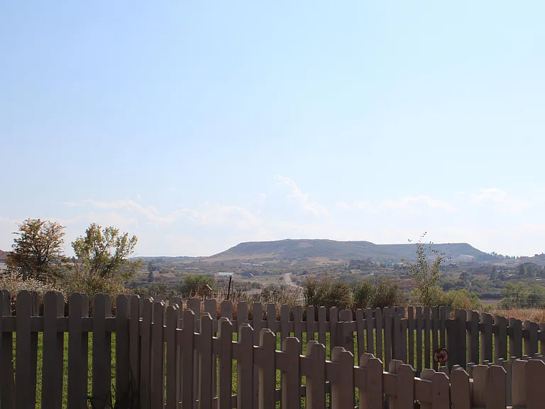 Oakcrest Cir — Photo 22