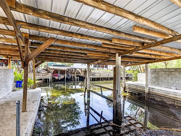 8552 W Peacock Ct — Photo 47