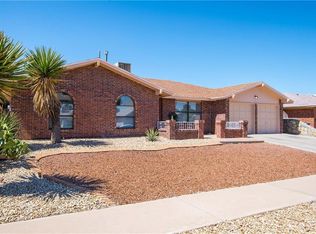 11228 Thundercloud Dr, El Paso, TX 79936