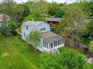 24179 N Riverside Dr, Cary, IL 60013