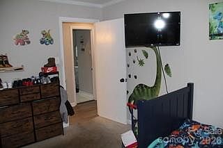 4th image of 209 Azalea Rd