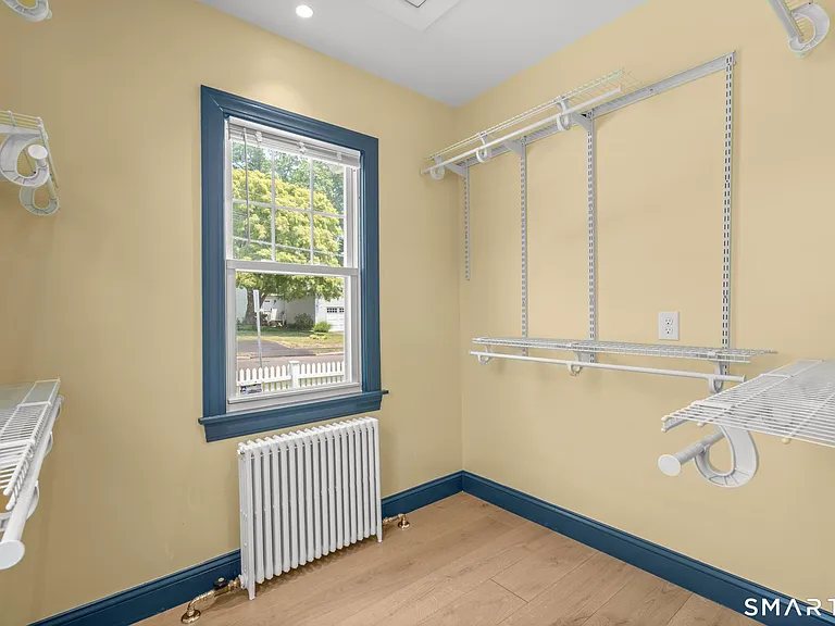 16 Saint Charles Ave — Photo 12