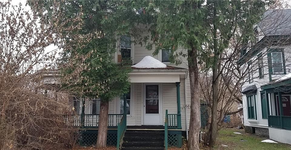1st image of 201 McLennan Ave
