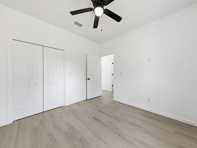 Guest Room #1