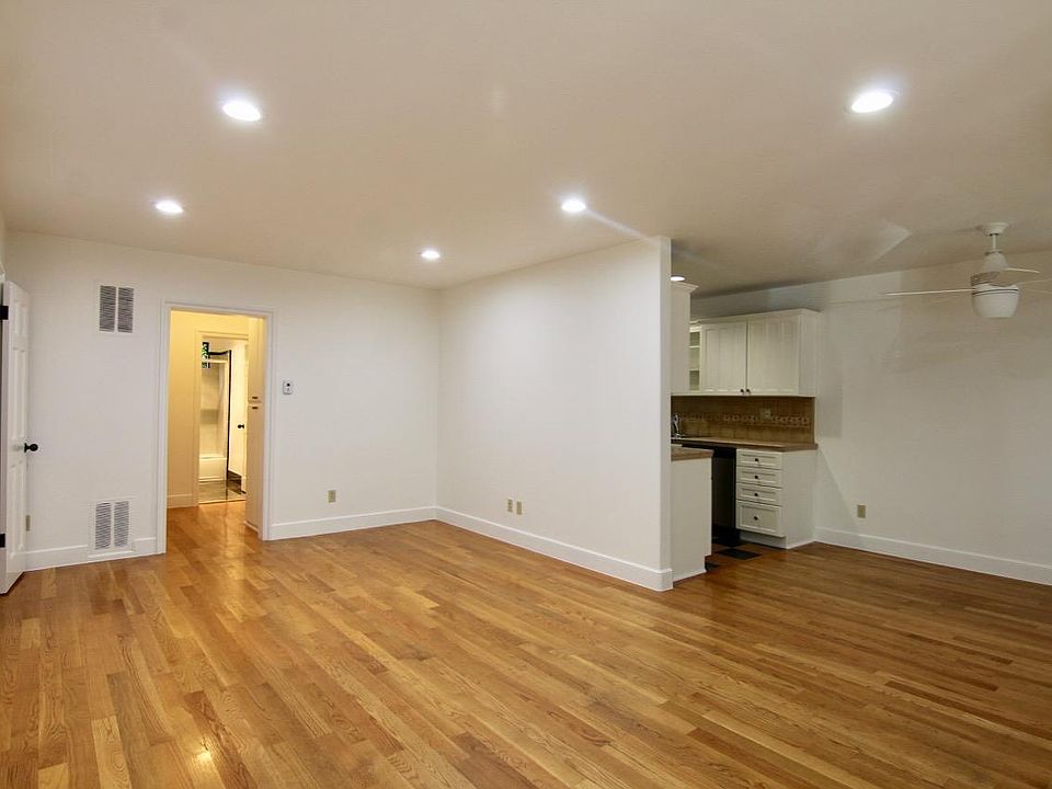 1st image of 6345 Primrose Ave APT 2