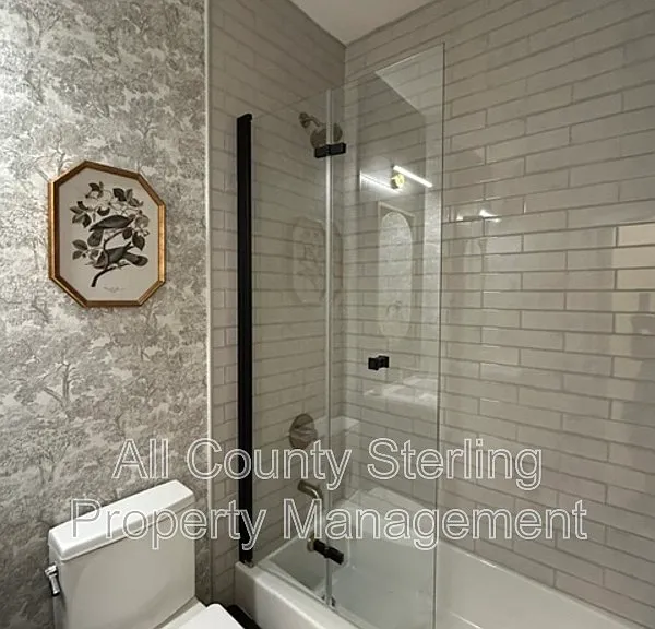 184 Birchmont Dr — Photo 14
