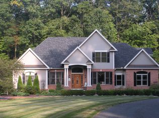 384 Florence Rd, Northampton, MA 01062