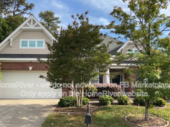 12 Oxmoor Dr, Durham, NC 27703