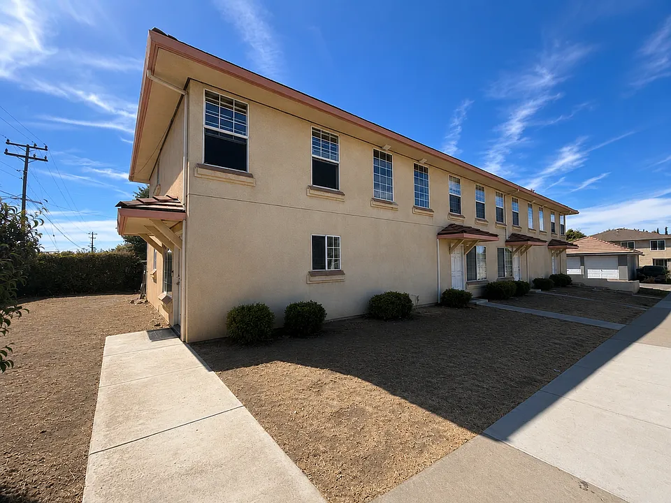 1440 El Toro Dr #1