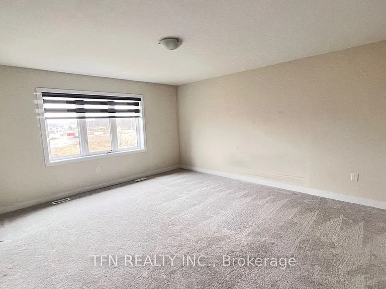 Sundin Dr — Photo 44