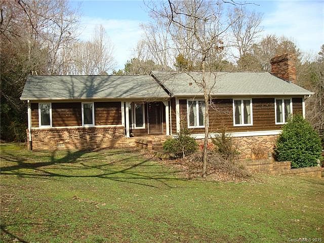 1st image of 506 Hilltop Dr