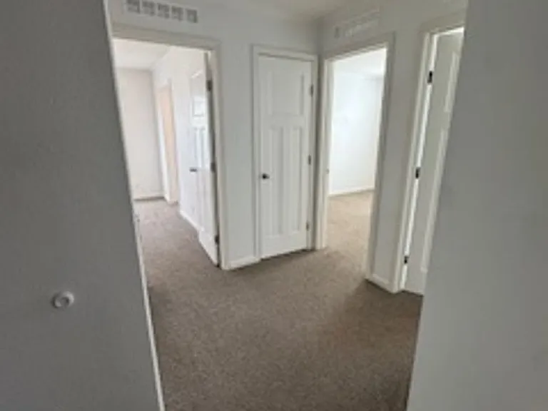 204 Onandaga Ave — Photo 19