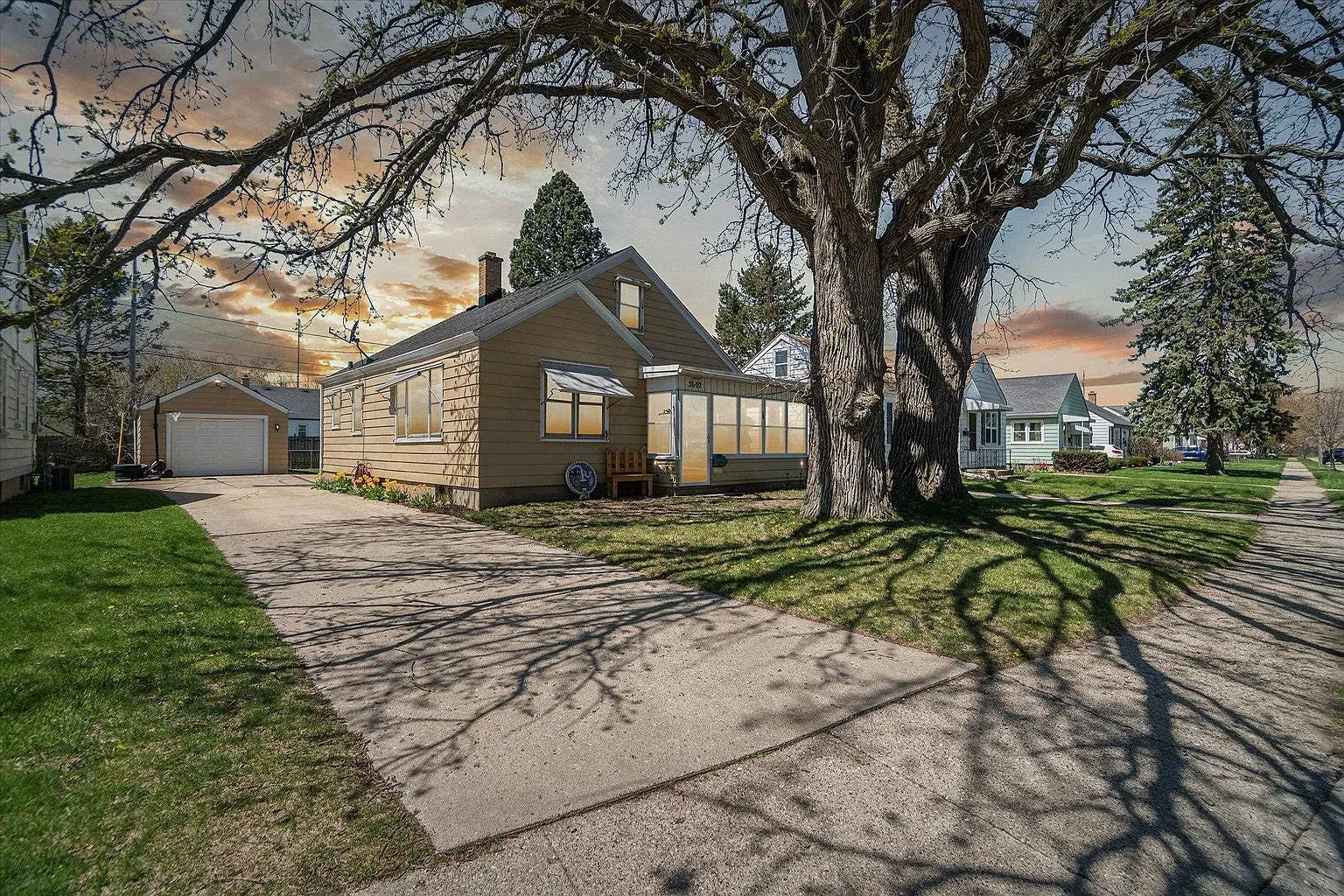 3602 10th Ave photo 1