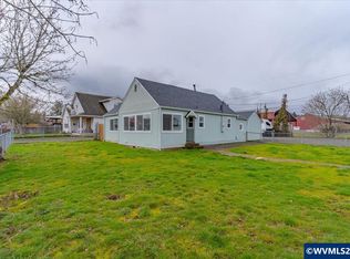 809 SW Ash St, Dallas, OR 97338