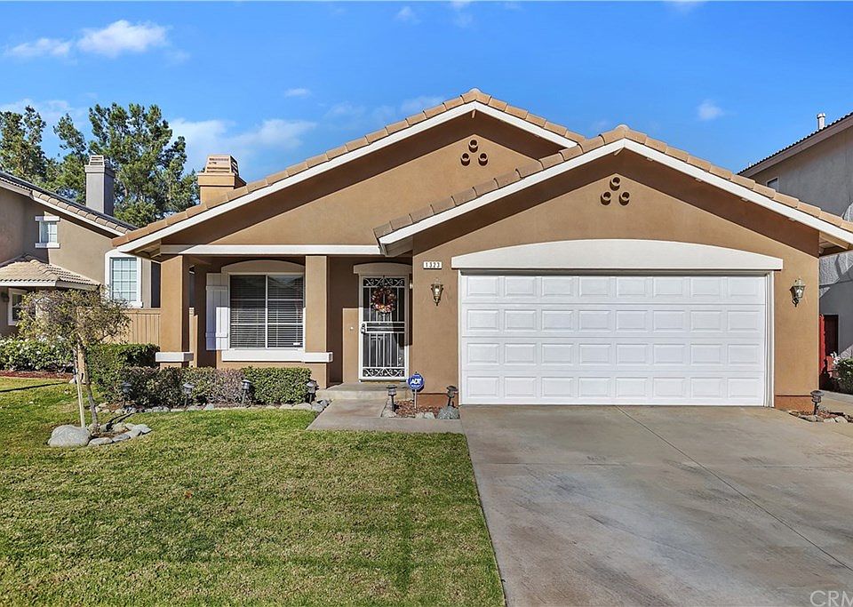 1st image of 1323 Sonnet Hill Ln
