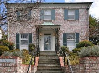 5327 28th St NW, Washington, DC 20015