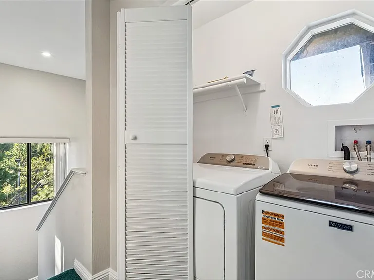965 Sandalwood Dr — Photo 10