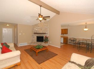 1052 Westcliff Ave, Saginaw, TX 76179