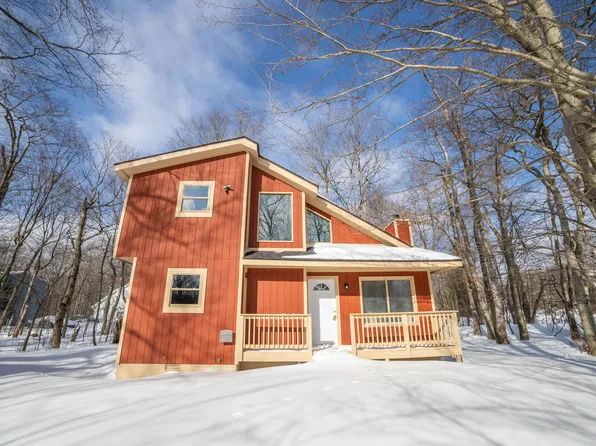 9640 Stony Hollow Dr, Tobyhanna, PA 18466