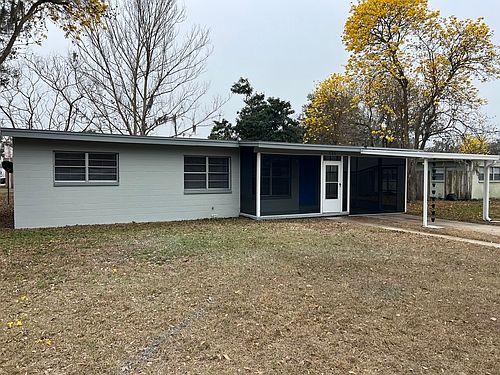 1st image of 525 Park Ln
