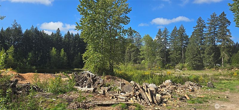 2nd image of 8411 Armstrong Road SW
