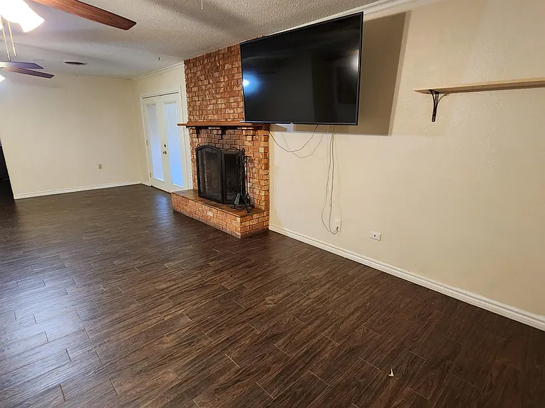 128 Cooper Ct — Photo 7