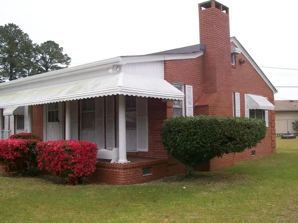 1711 Washington St, New Bern, NC 28560