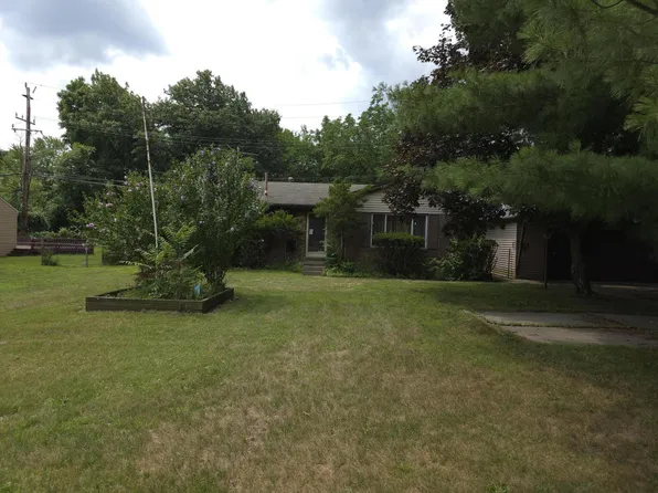 26171 Shiawassee Rd, Southfield, MI 48033
