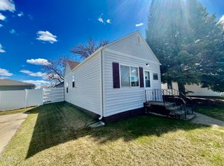 409 S 13th St, Bismarck, ND 58504