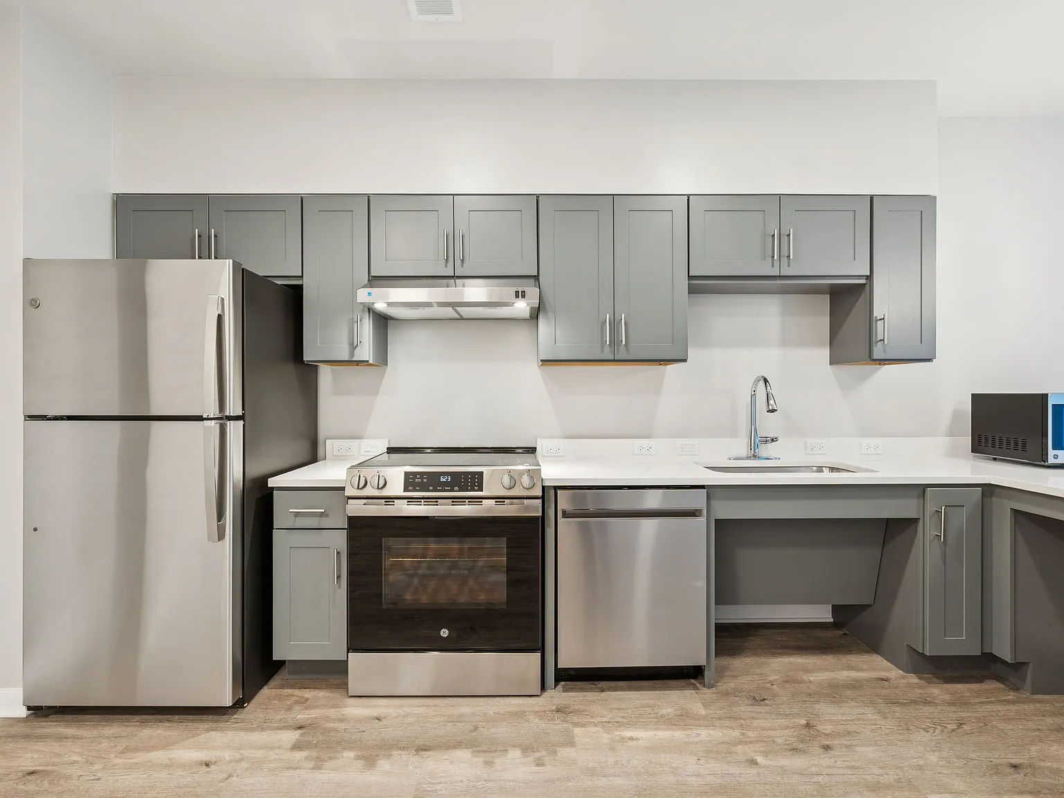Edgewood Commons 435- Senior 62+ Apartment Homes — Photo 2
