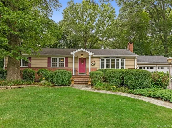 433 Pine Tree Drive, Orange, CT 06477