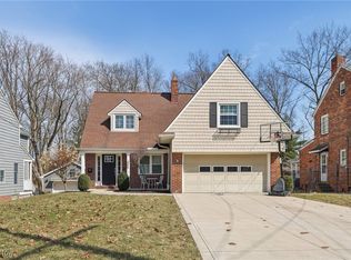 685 Morewood Pkwy, Rocky River, OH 44116