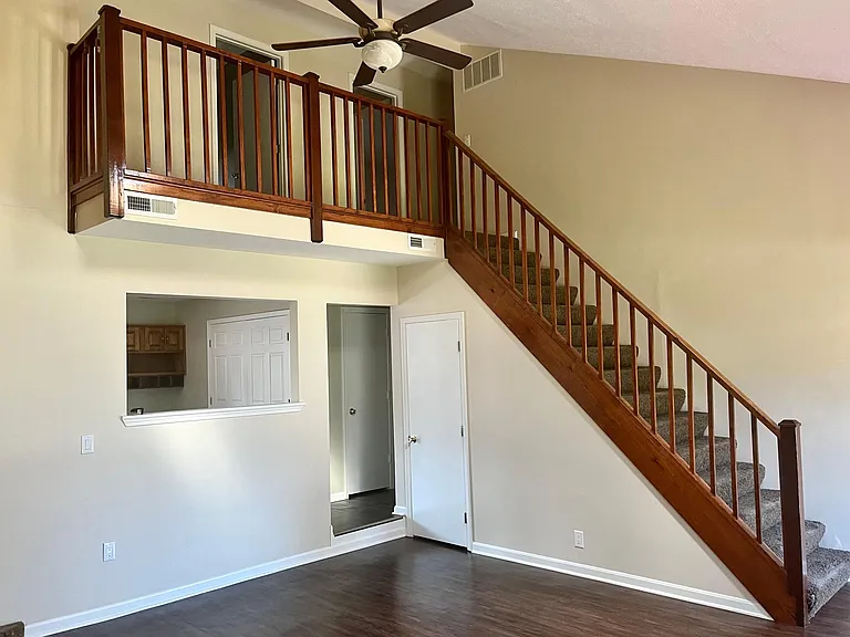 3206 La Follette Ct — Photo 5