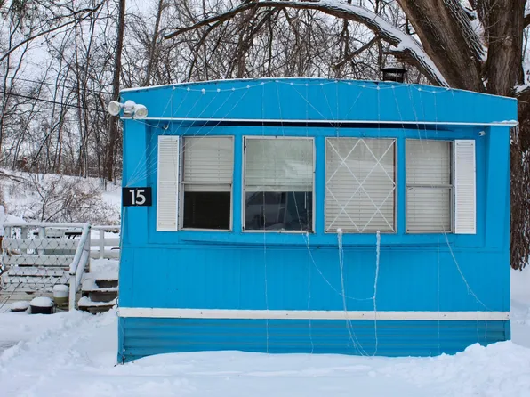 13001 Pennock Ave Trailer 15, Saint Paul, MN 55124