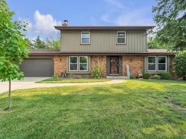3552 West Southwood DRIVE, Franklin, WI 53132