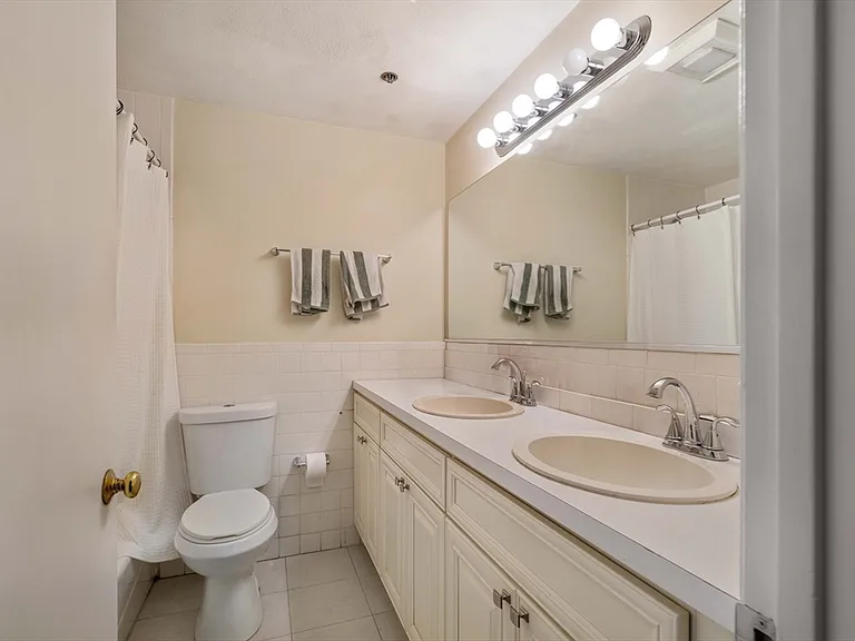 188 North St #53 — Photo 5