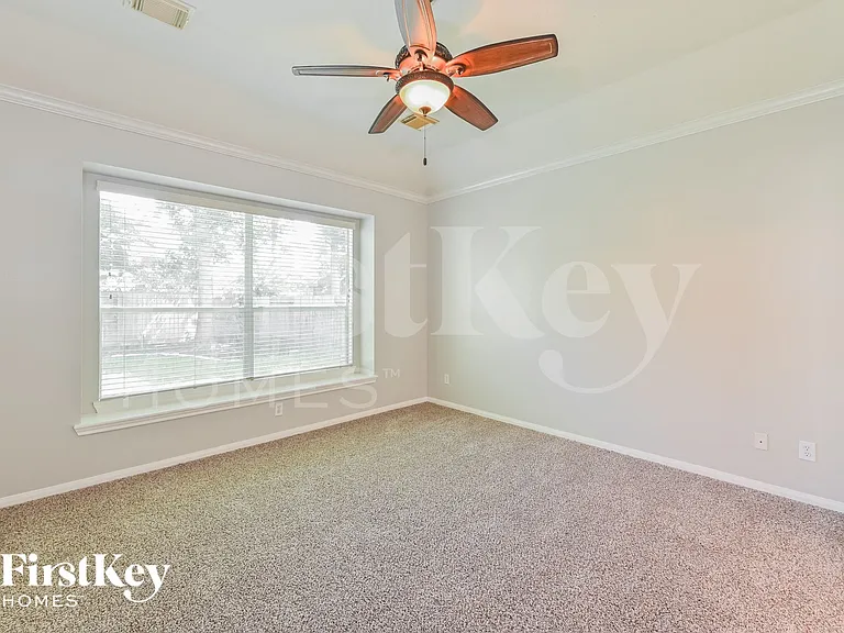 20314 Umber Oak Ct — Photo 7