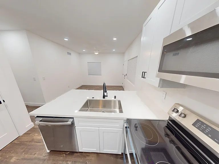 4941 Art St — Photo 4